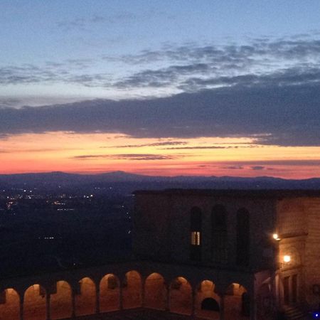 Le Dimore Arcangelo Giuseppe Assisi Exteriör bild